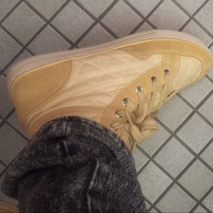 Selling my coach sneakers